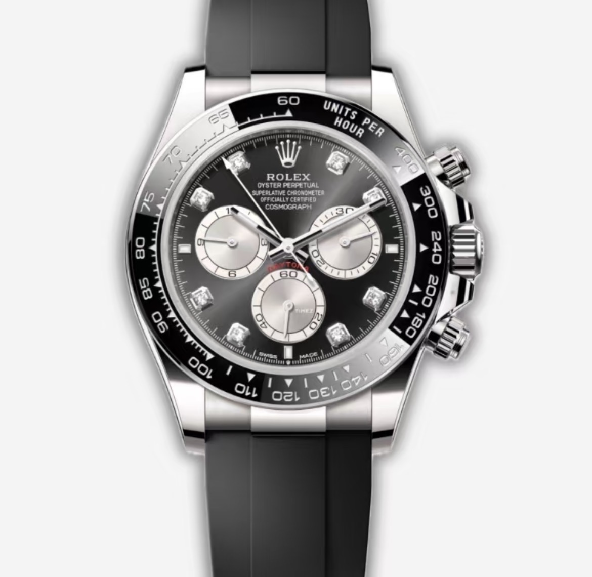 Customer with elite replica in Kowloon